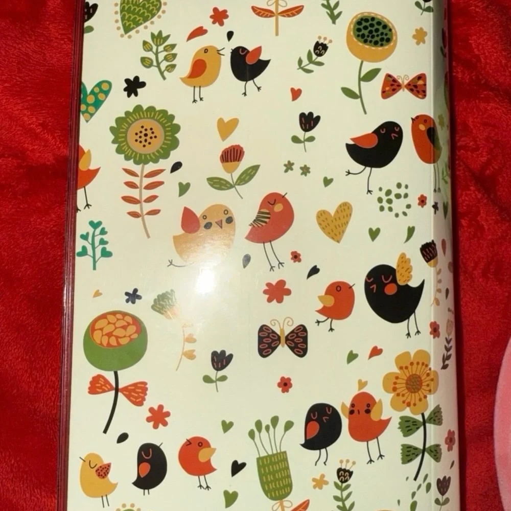 Lovable Mini Photo Album with Bird Design